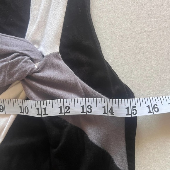 ELLA Moss Colorblock Bodycon Midi Dress Sleeveless Black Gray Size S NWT - Picture 9 of 10